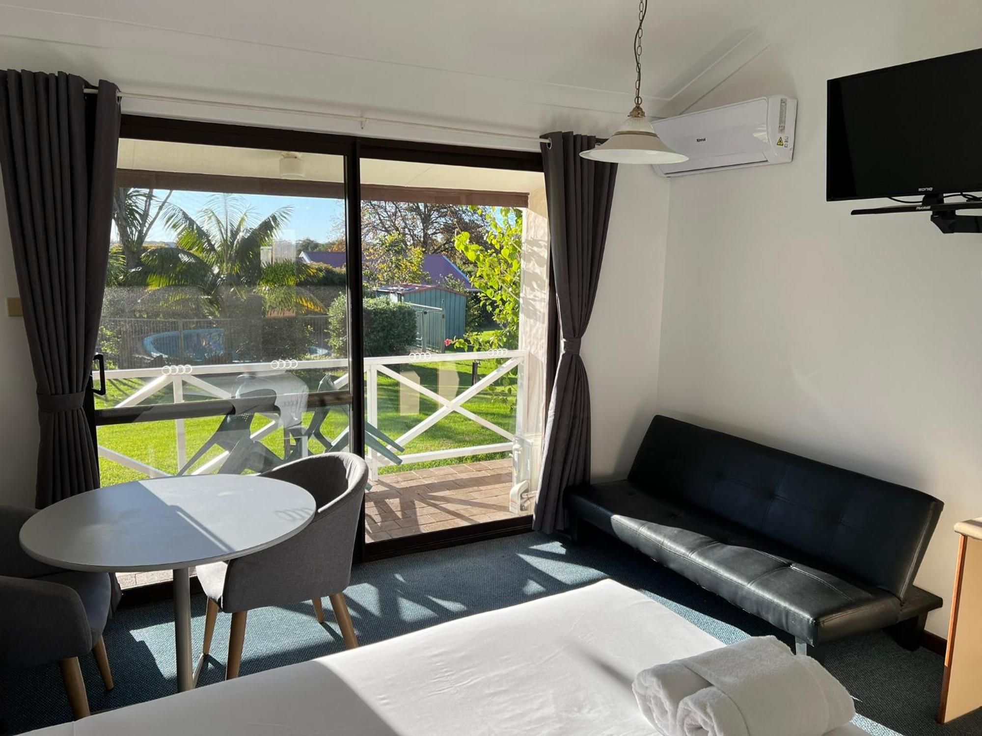 Karri Forest Motel Pemberton Dış mekan fotoğraf
